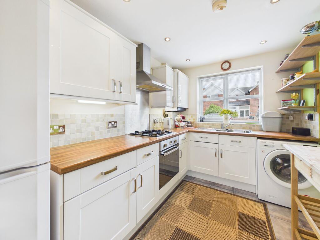 House in Nottingham, Woodthorpe - View 3