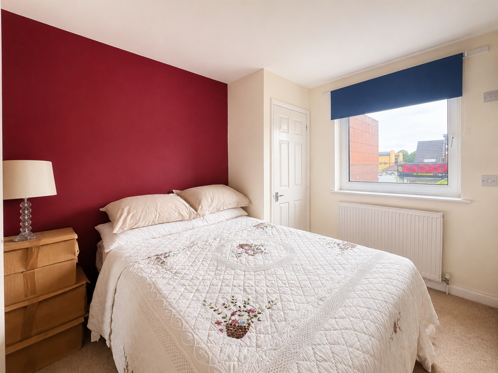 Apartment in Twickenham - More