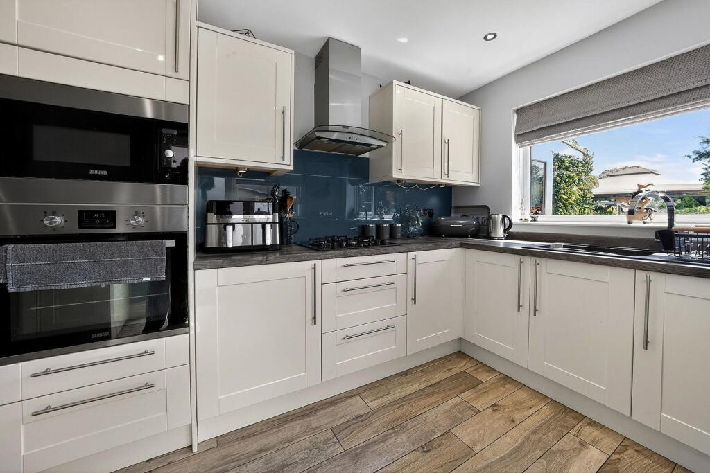 House in Birmingham, West Midlands - View 3