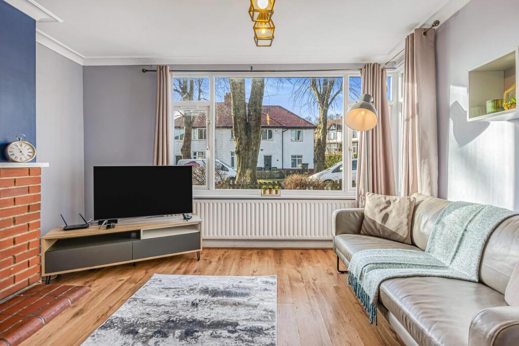 House in Leeds, Beckett Park, Burley - View 2