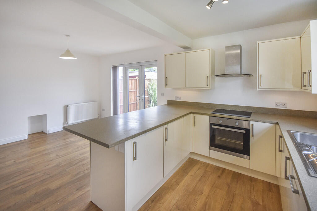House in Nottingham, Wilford - View 4
