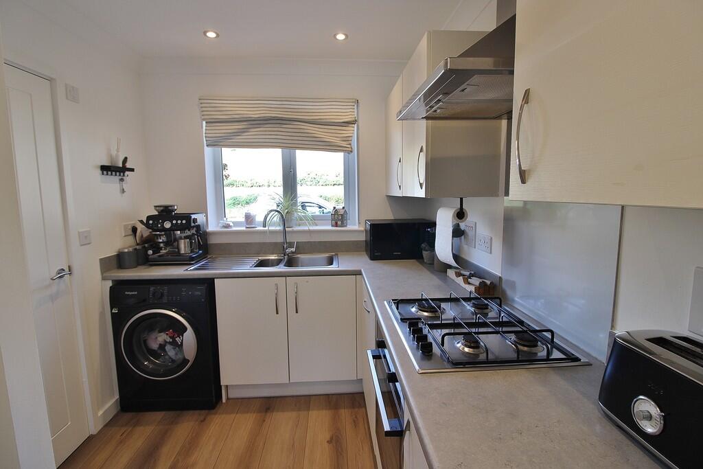 House in Portsmouth - View 4
