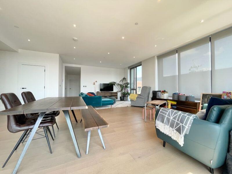 3 bedroom flat for rent