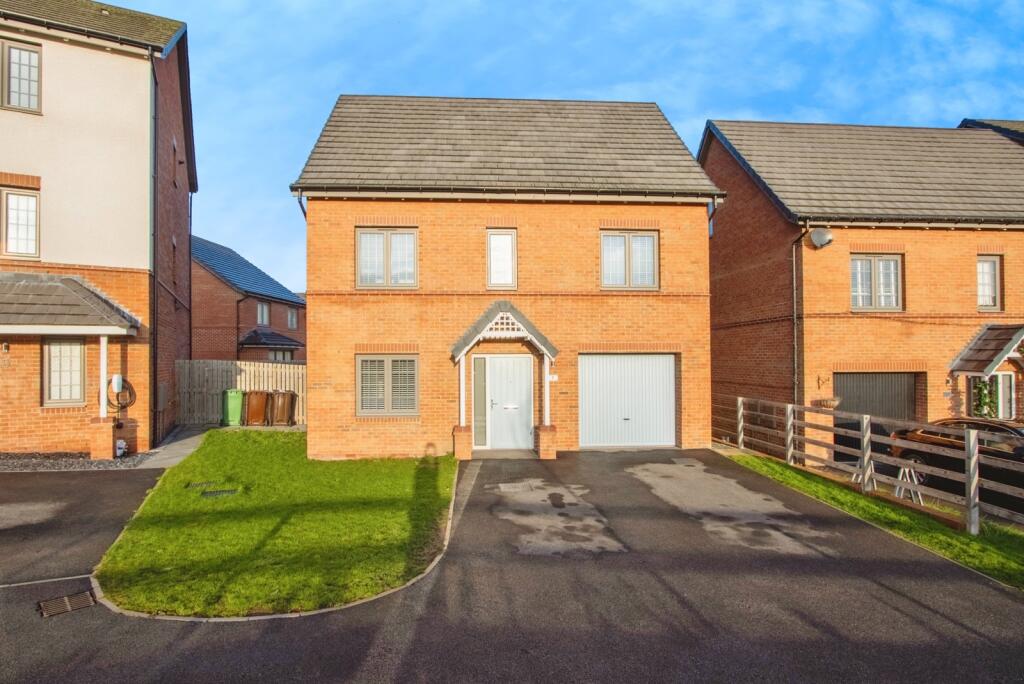 Main image of property: Heath View, Wakefield, West Yorkshire, WF1