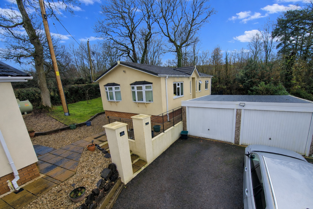 Main image of property: Exeter