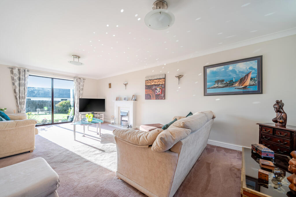 House in Looe, Cornwall - View 3
