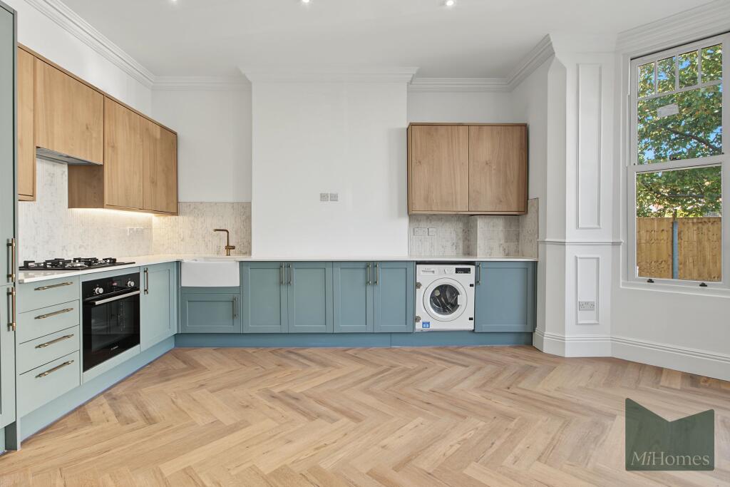 Apartment in London - View 4
