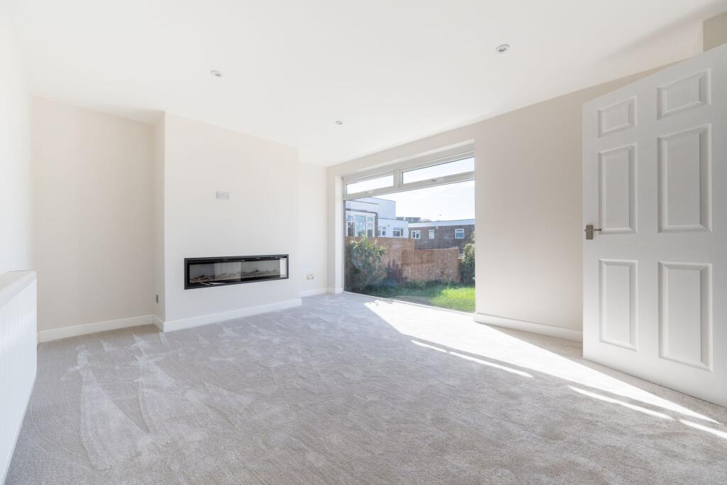 House in Eastbourne, East Sussex - View 4