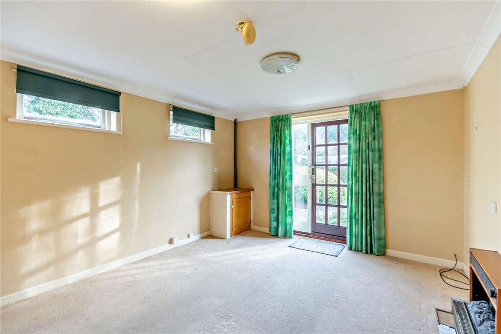 Thorpe Road, Longthorpe, Peterborough, PE3 photo 4