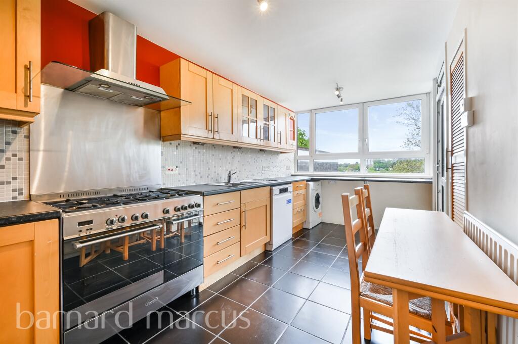 Main image of property: Winterfold Close, London