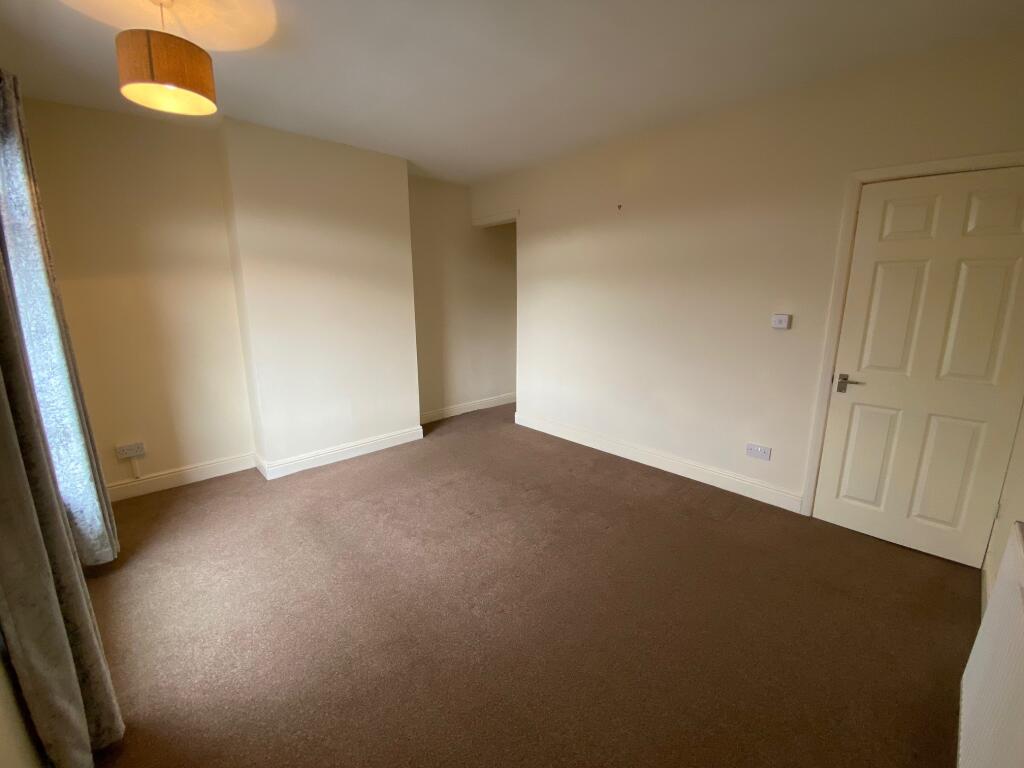 House in North East Derbyshire, North Wingfield - View 4