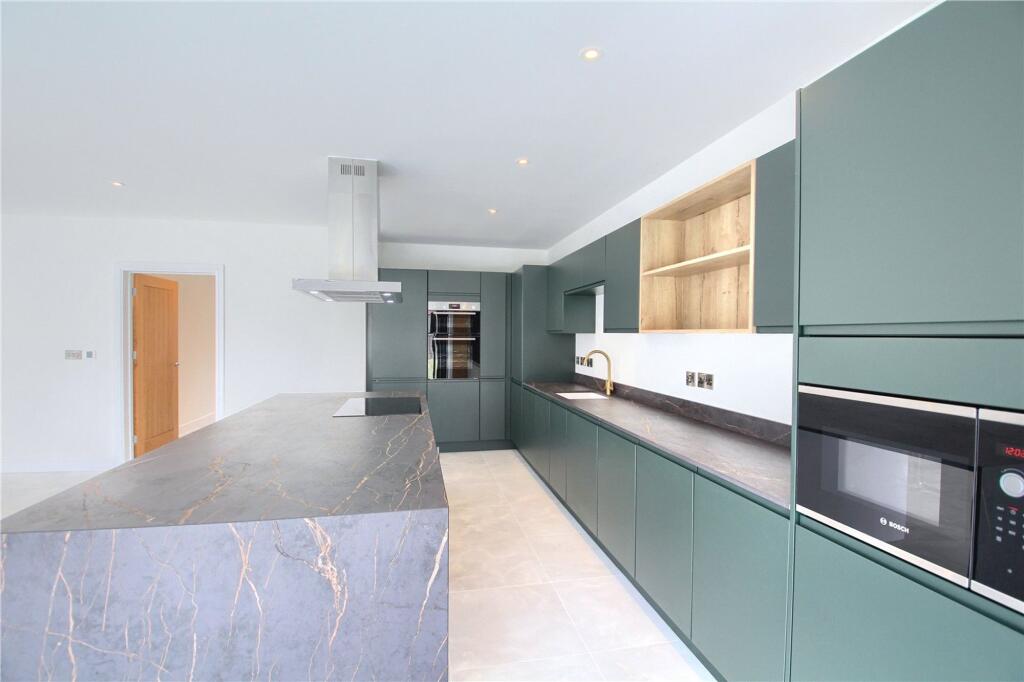 House in Stockton-on-Tees - More