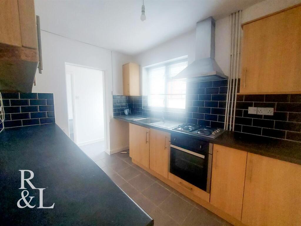House in Wolverhampton - View 5
