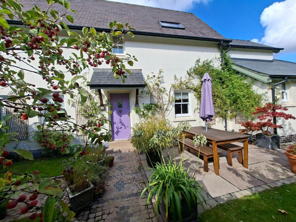Corner Cottage, Loughborough Road, Mountsorrel, LE12 photo 4