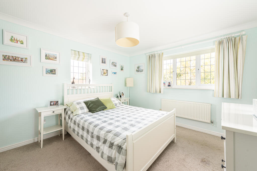 House in Milton Keynes, Caldecotte, Walton - View 5