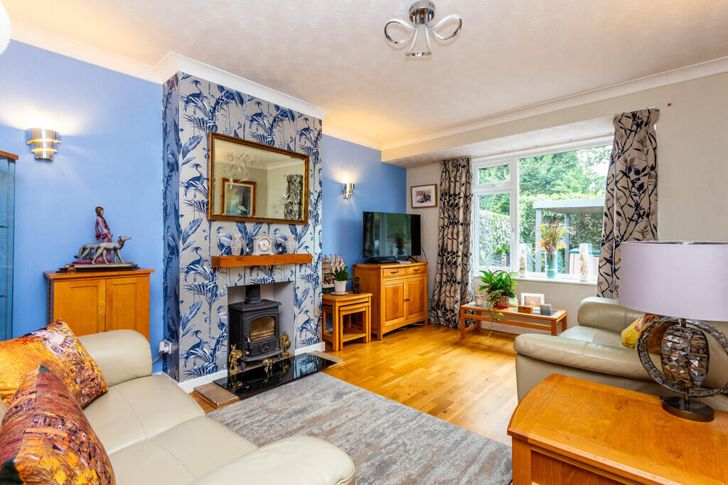House in Raunds - More