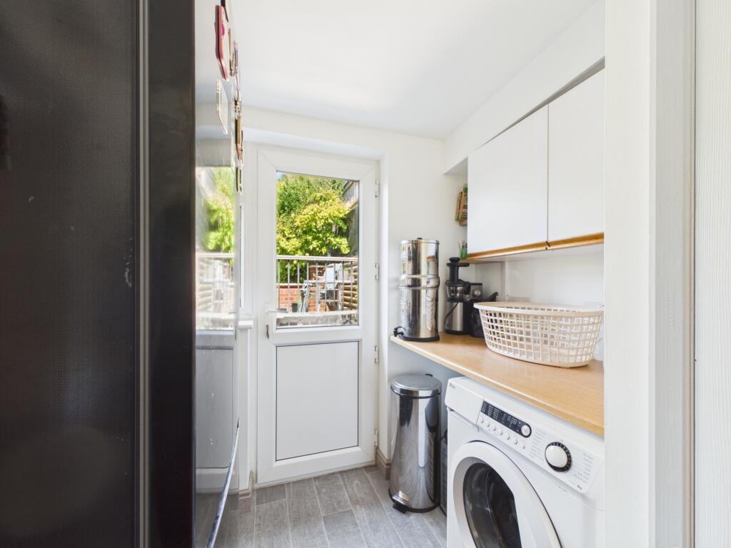 Elmstone Drive, Tilehurst, Reading, RG31 - View 6