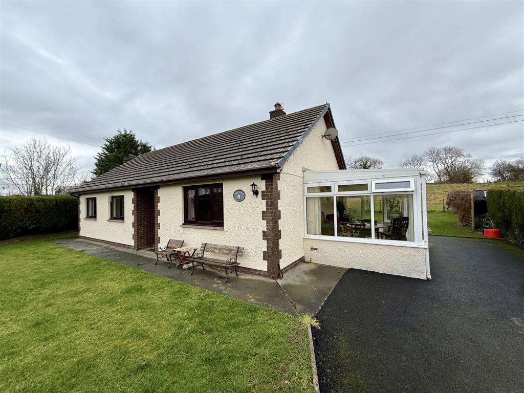 Main image of property: Bwlchllan, Lampeter
