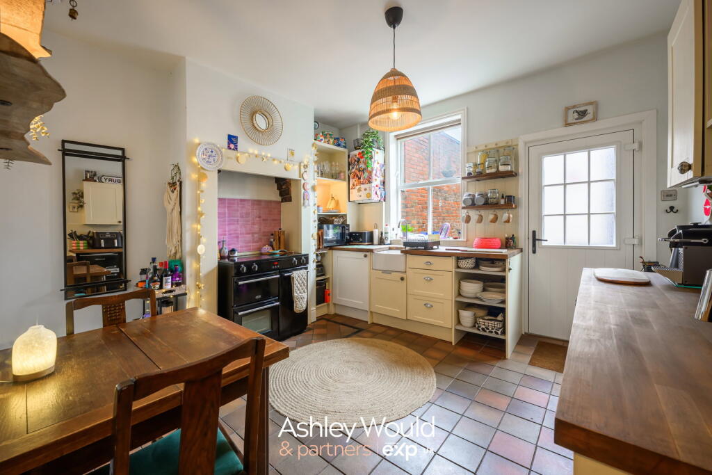 Additional image 4 of Laurel Lane, Halesowen, B63 3DA