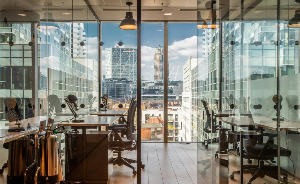 Aldgate Tower Small Office 2.jpg