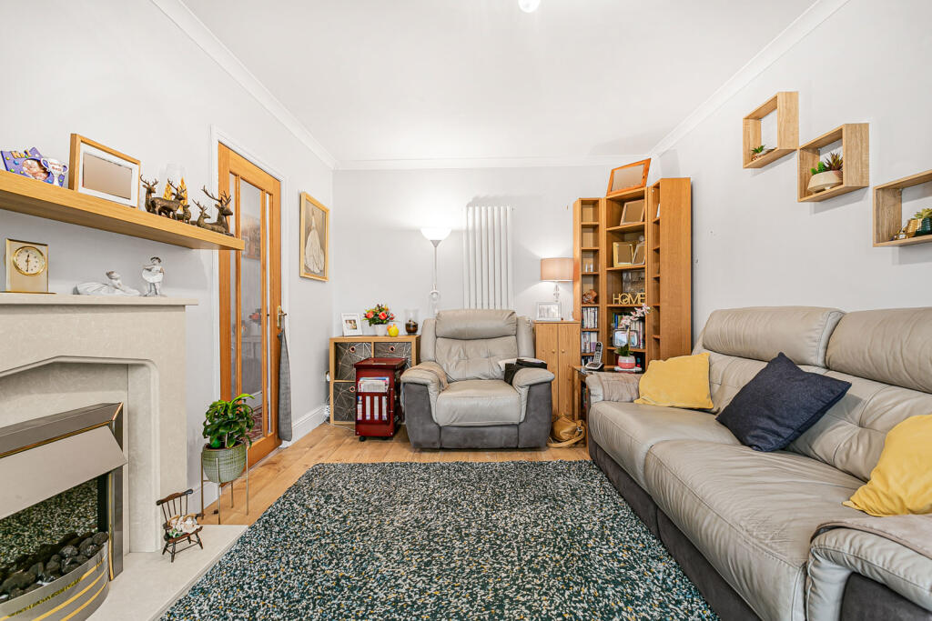 House in Twickenham - View 2