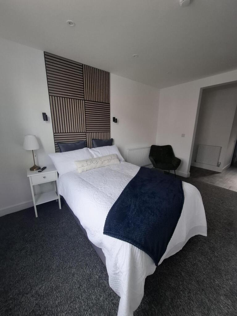 Main image of property: Heneage Road, Grimsby, DN32