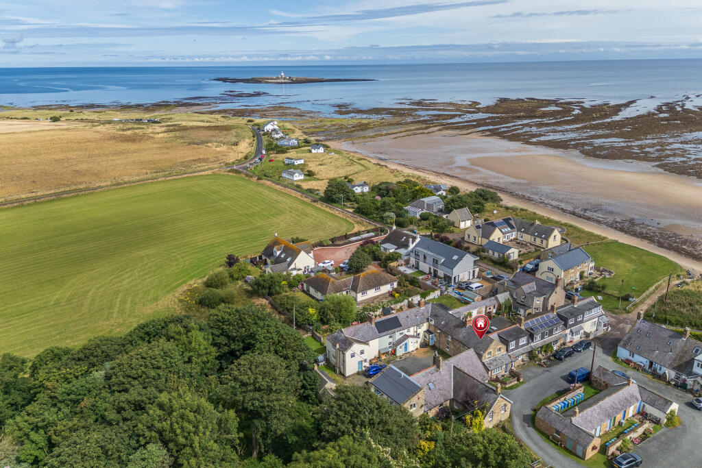 Main image of property: Hauxley Links, Low Hauxley