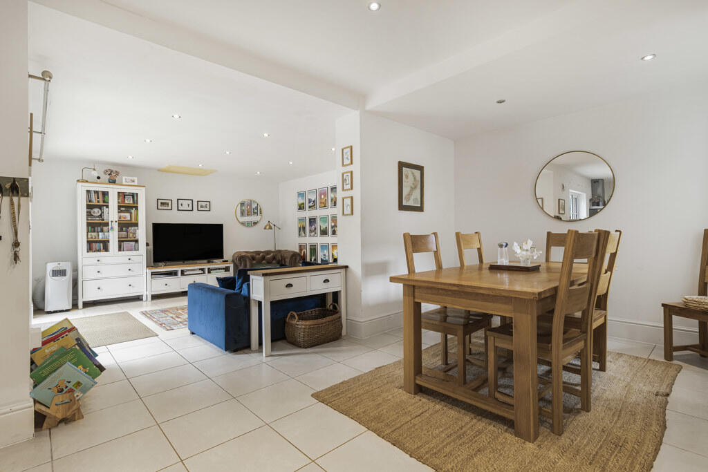 House in Stevenage - View 3
