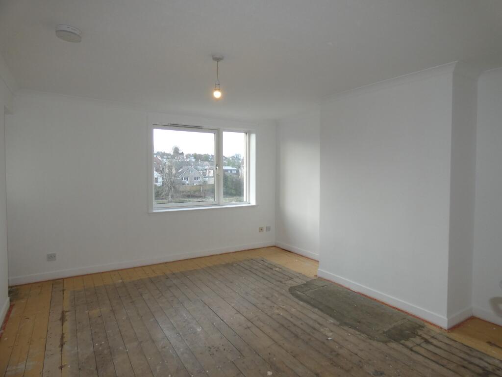 Apartment in Aberdeen, Kaimhill, Garthdee - View 4