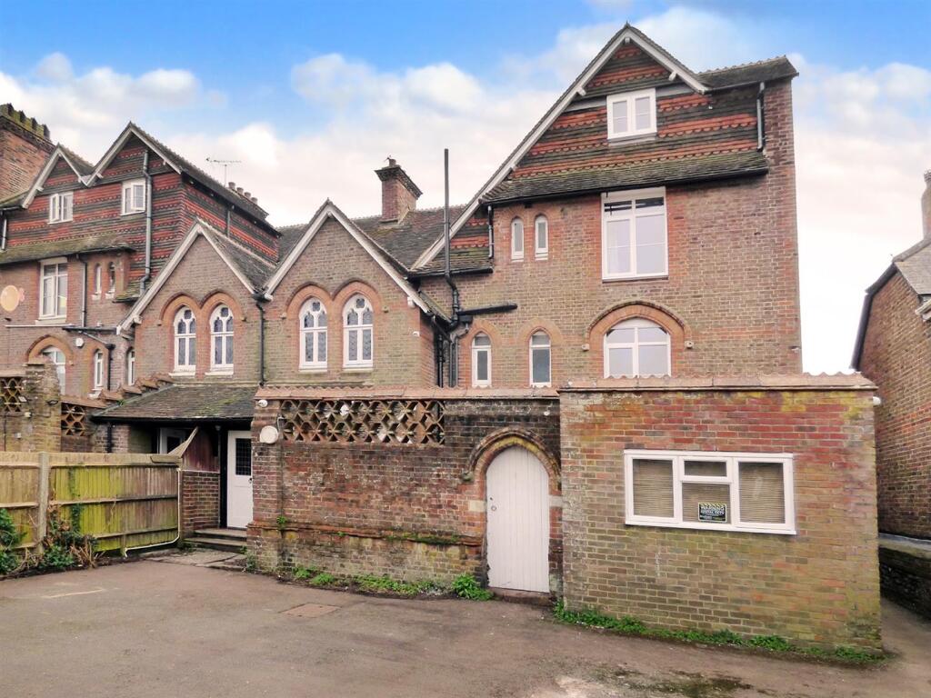 Main image of property: Selborne Place, Littlehampton