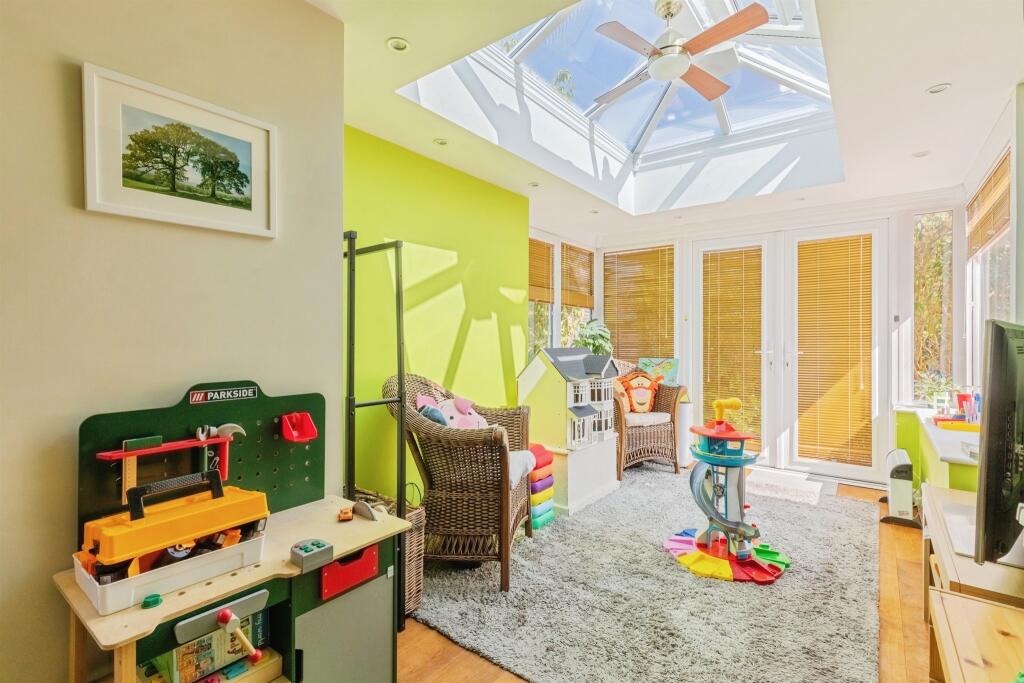 House in Hampton Magna, Budbrooke - View 3