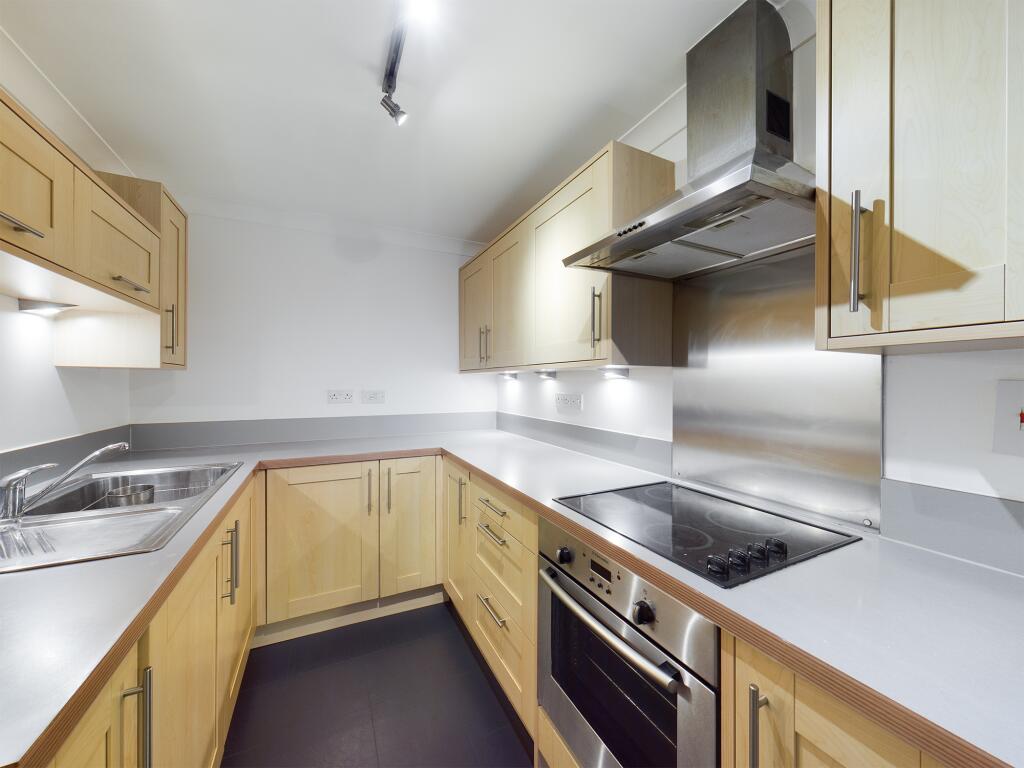 Main image of property: St Matthews Gardens, Cambridge