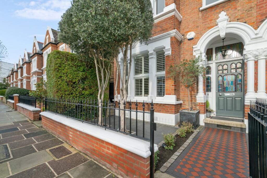 Main image of property: Baronsmead Road, 
Barnes, SW13