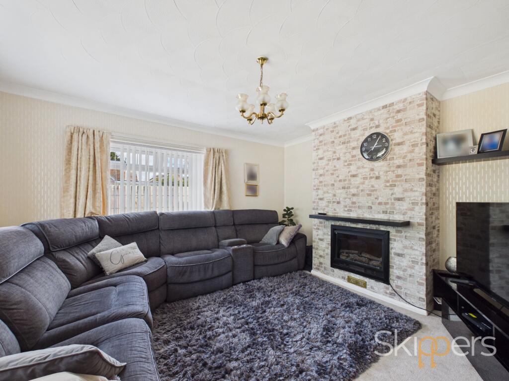 House in Tonbridge - More