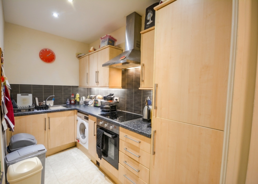 The Oaks, Bury Old Road, Salford M7 4QW photo 4