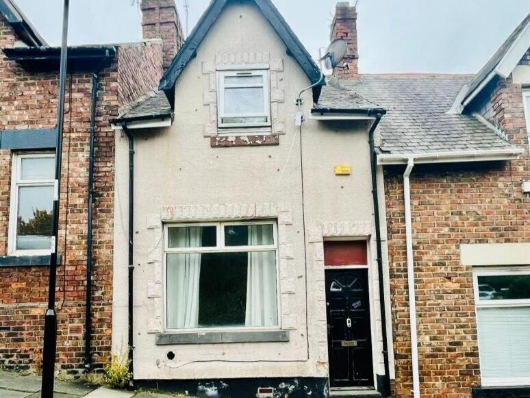 2-bed terraced on 12, South Terrace, Sunderland, £58,000