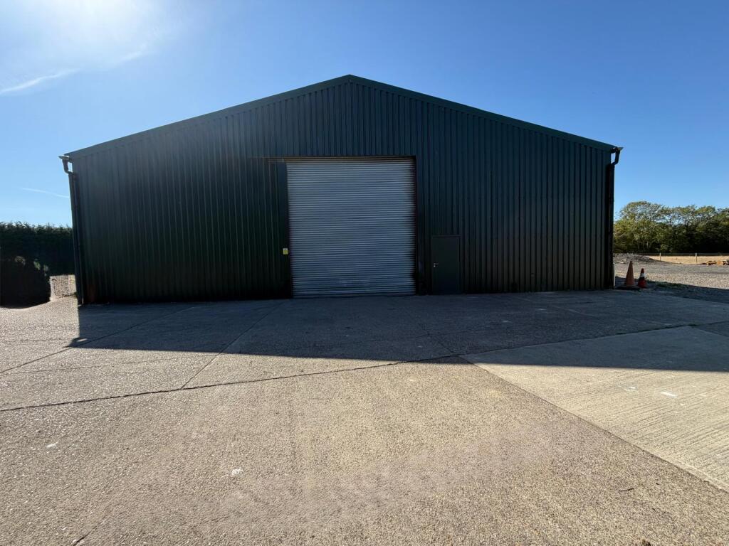 Main image of property: Ricketts Wood Farm, Norwood Hill, Charlwood, Surrey