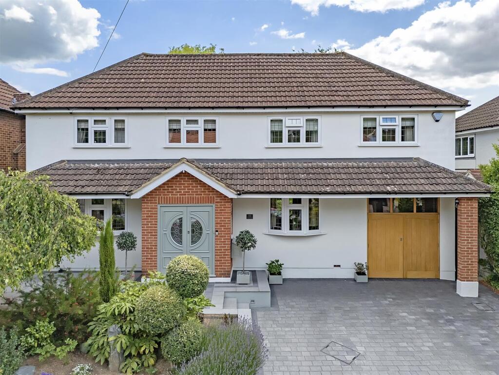 4-bed detached on Selwood Road, Brentwood, £1,050,000