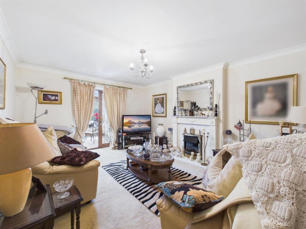 House in York - View 2