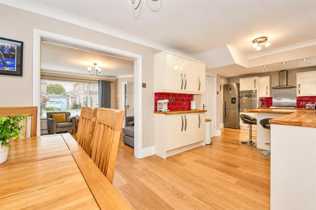 House in Chester, Ellesmere Port - More