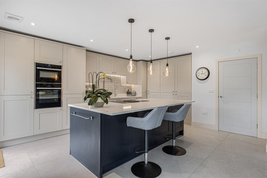 House in South Oxfordshire, Towersey - View 4