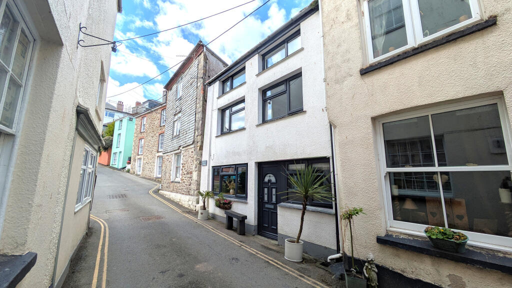 Tregoney Hill, Mevagissey, Cornwall photo 2