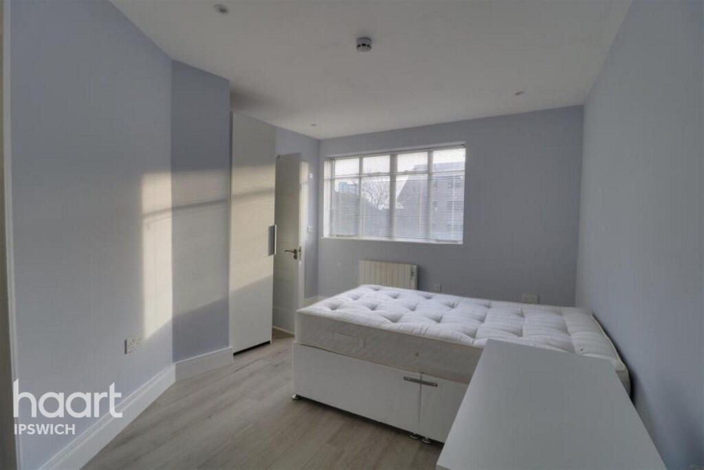 Main image of property: Tacket Street, Ipswich