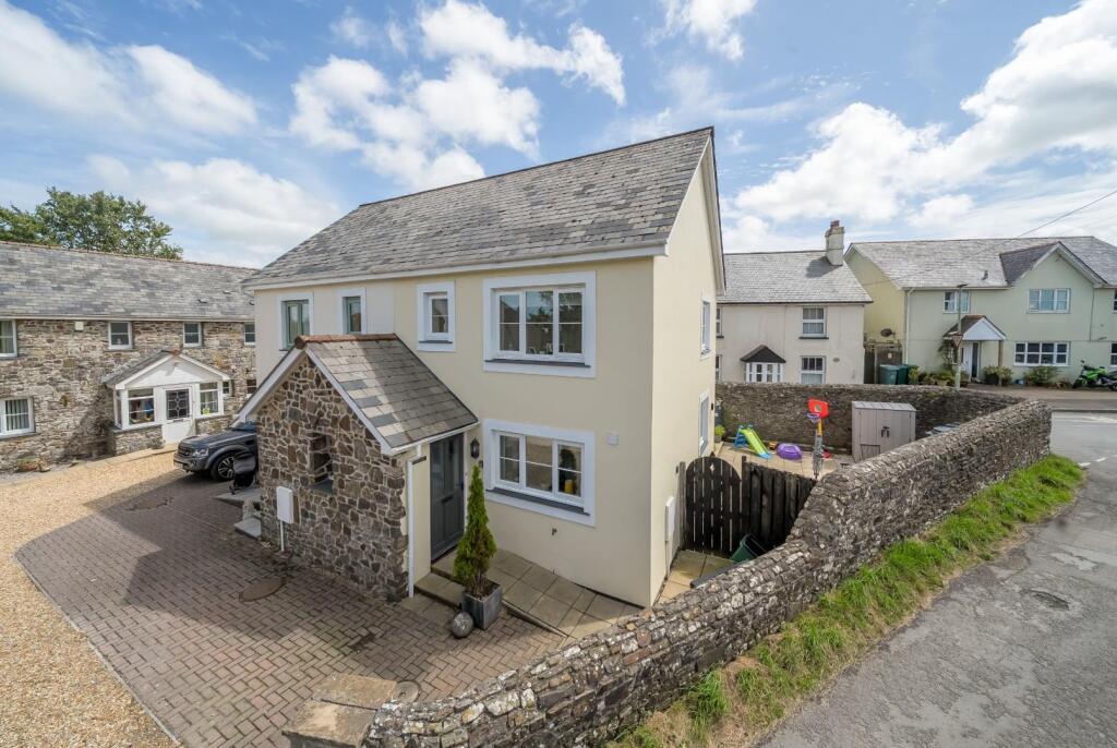 Main image of property: Parkham, Bideford