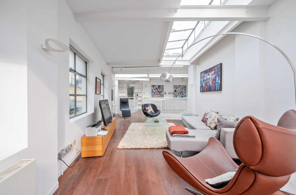Main image of property: Mercers Mews, Tufnell Park, N19