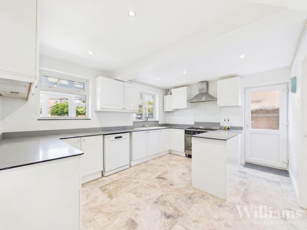 House in Hemel Hempstead - View 2