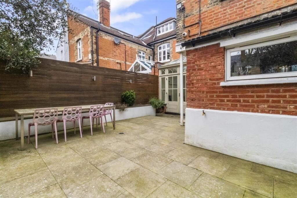 Property photo 6