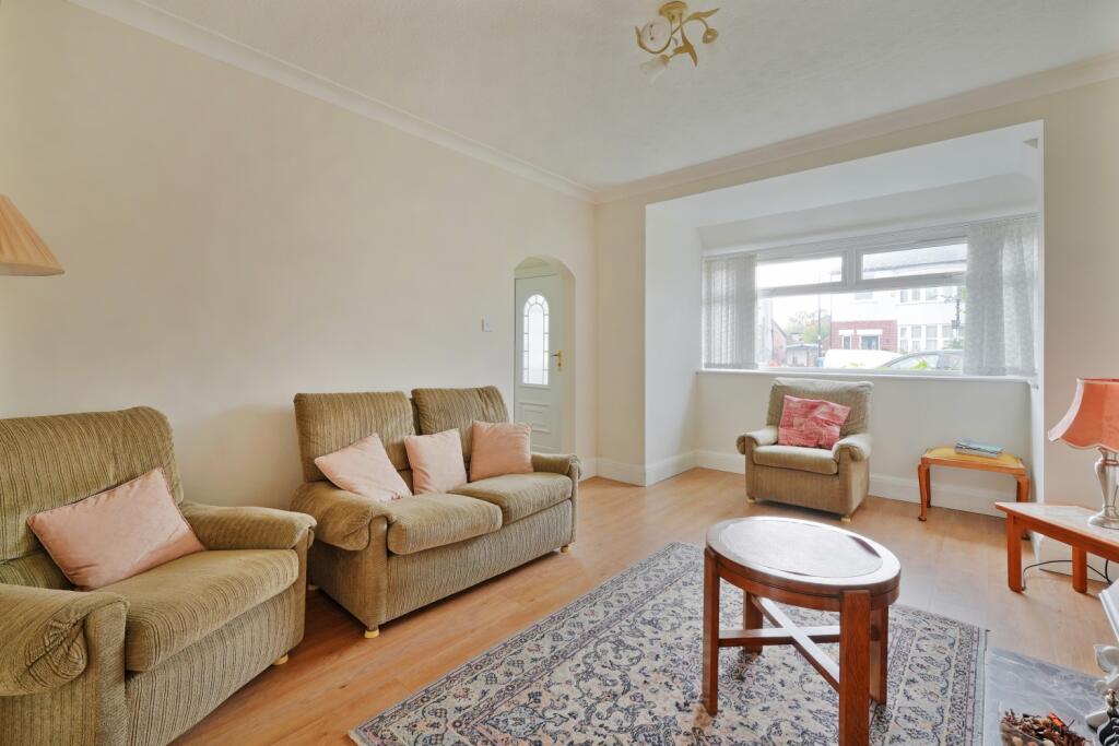 Hunstone Avenue, Norton, S8 8GE photo 3