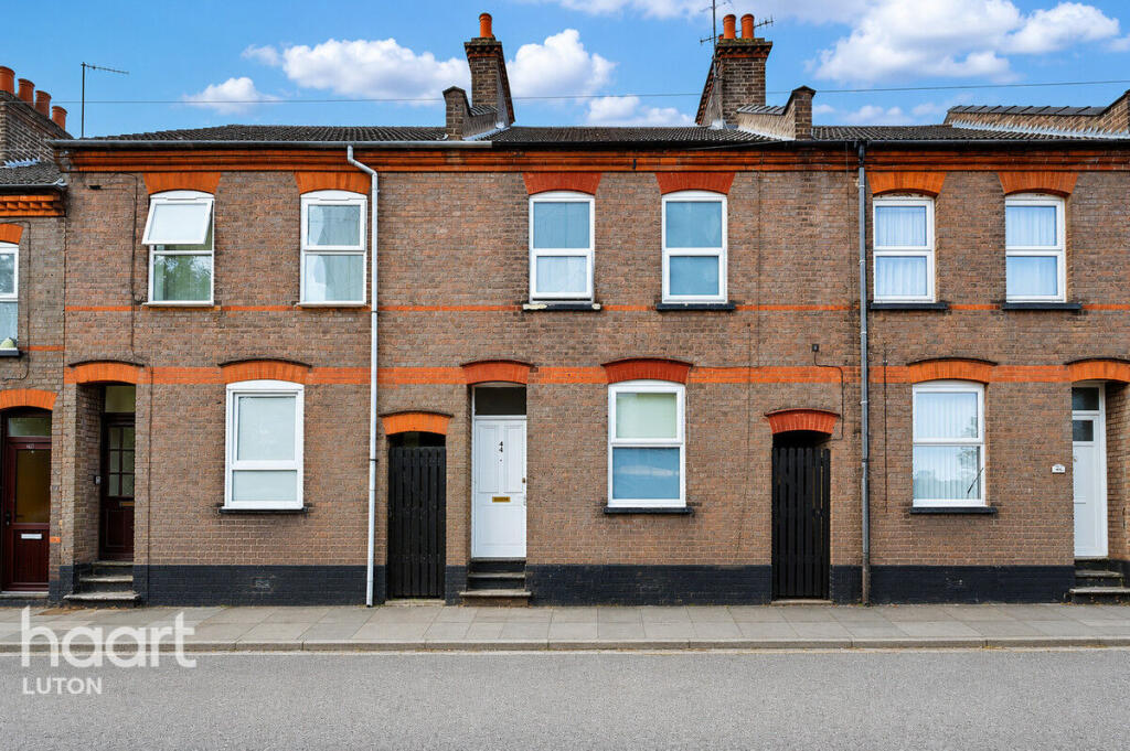 Main image of property: Kingsland Road, Luton