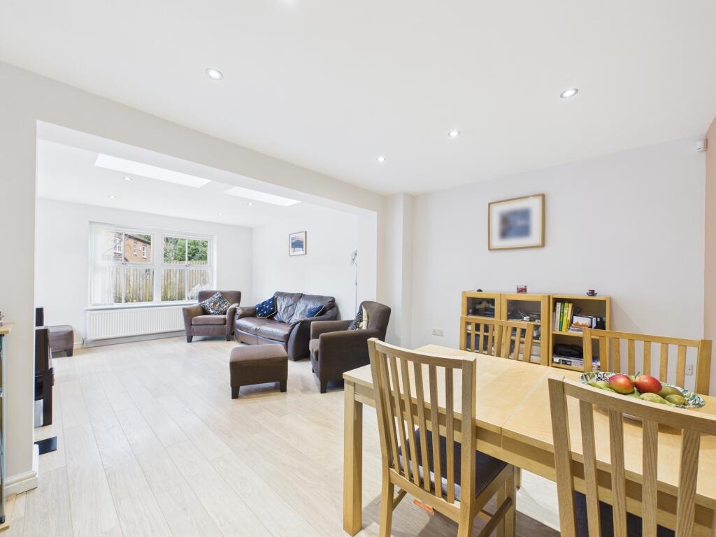 Highfields Park Drive, Darley Abbey photo 4
